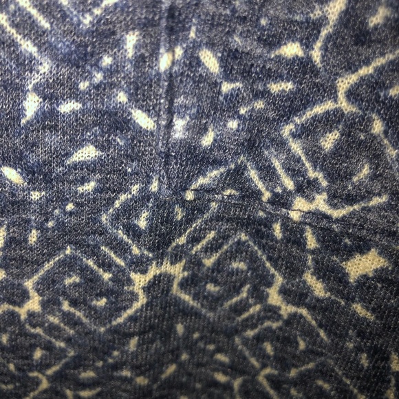 LuLaroe Sarah - Picture 2 of 4